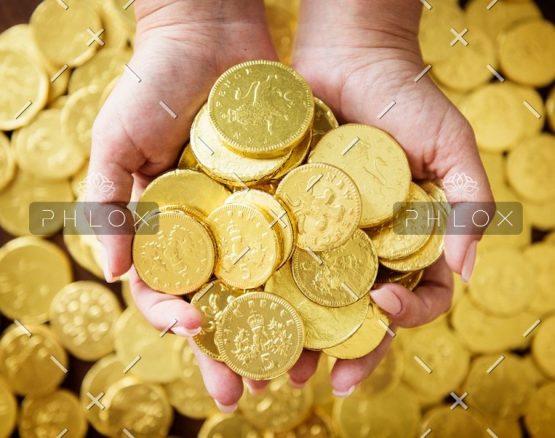 demo-attachment-80-golden-chocolate-coins-PK4HX6B